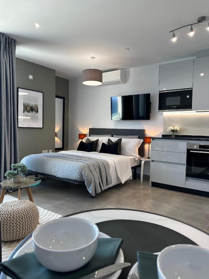 E1 Presidential Studios On High Floor With Stunning Sea Views Gibraltar Ngoại thất bức ảnh